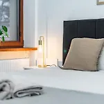 Coco Premium Radosc * Varsó