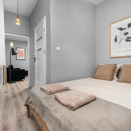 Coco Premium Radosc Apartament Warszawa