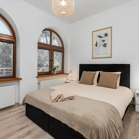Apartament Coco Premium Radosc *